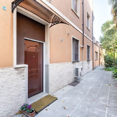 Ospedale Sant'orsola Functional Mini House * Bologna