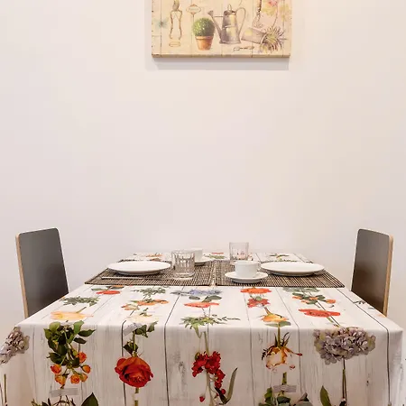 Ospedale Sant'orsola Functional Mini House *