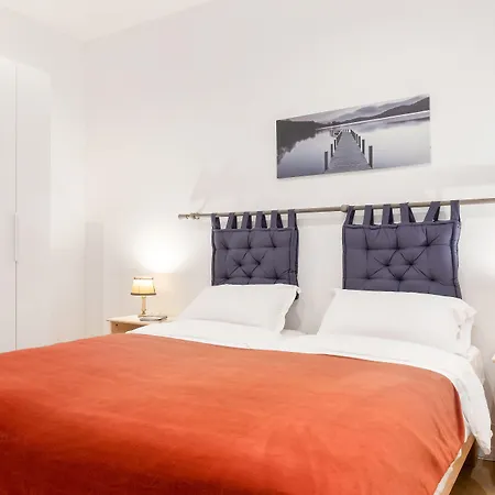 Apartment Ospedale Sant'orsola Functional Mini House *