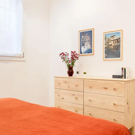 Apartment Ospedale Sant'orsola Functional Mini House
